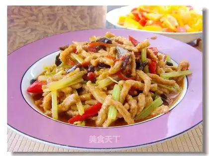 Fish-flavored vegetable shredded pork
