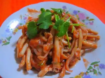 Shredded squid with tomato