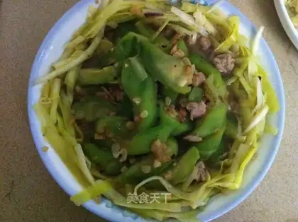 Garlic towel gourd