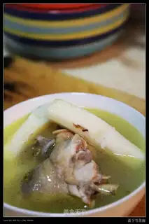 Tiebar yam chicken soup