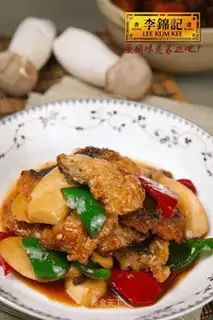 Baked cod with mushroom