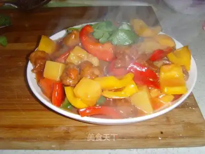 Sweet and sour pork with pineapple