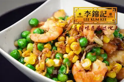 Mixed shrimp with peas