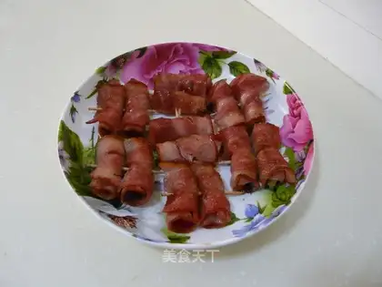 onion bacon roll