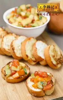 Oyster fruit salmon
