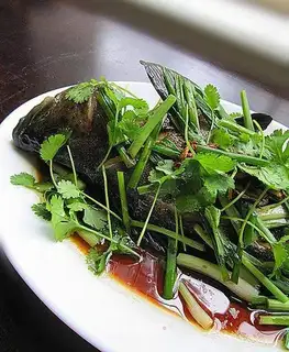 steamed sesame spots