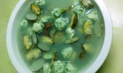 Clam and shepherd's purse fish ball soup