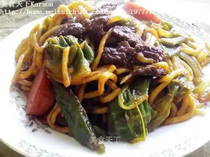 Xinjiang beef fried noodles