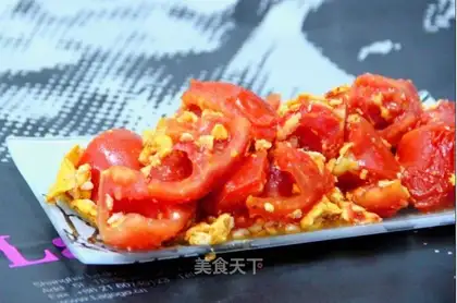tomato scrambled eggs