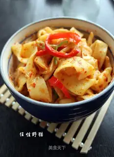 stir-fried lasagna with onions