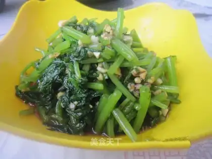 Garlic chrysanthemum