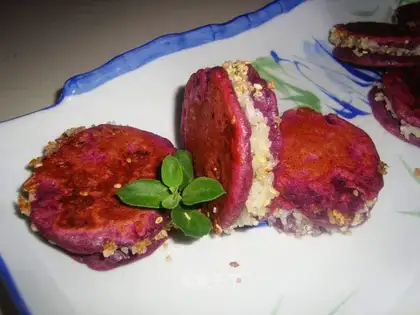 Purple sweet potato glutinous rice sesame cake