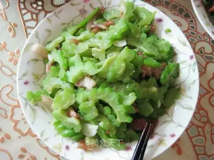 Bitter melon stir-fried