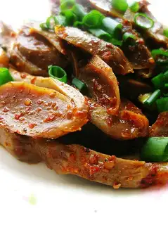 Spicy mixed chicken gizzards