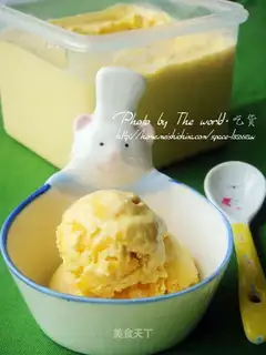 Mango pulp slush