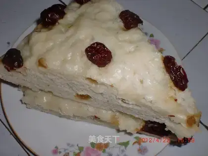 raisin cake