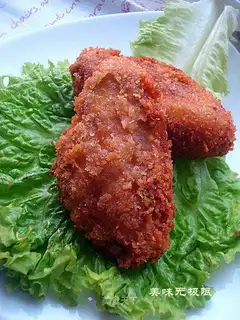 Crispy fried chicken wings