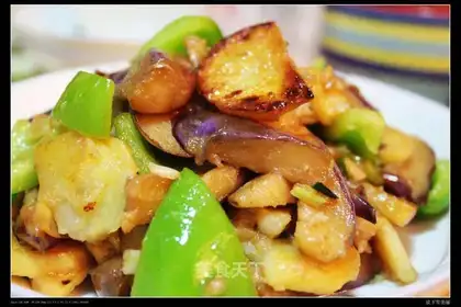 Non-fried local three delicacies