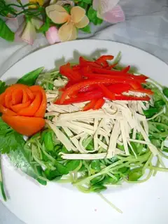 refreshing pea seedlings