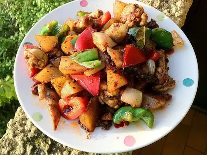 saute spicy chicken