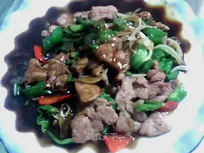 Beef brisket with black pepper in oyster sauce