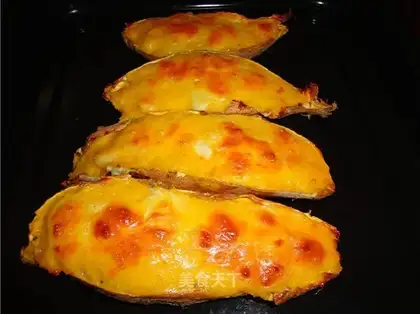 Baked sweet potatoes with cheese