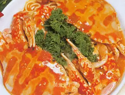 Boiled crab with tomato