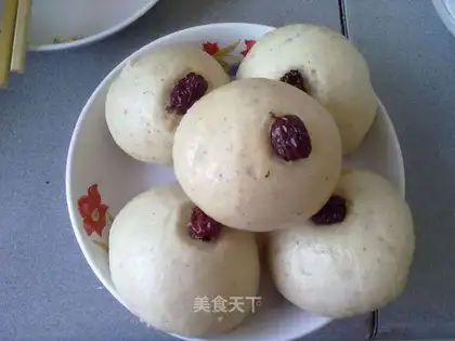 Bean dregs steamed buns