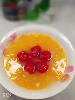 Rice wine sweet orange soup