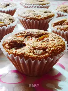 Brown sugar raisin cake