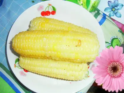 boiled corn