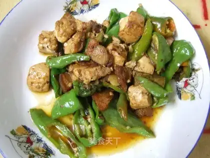stir-fried tofu with green pepper