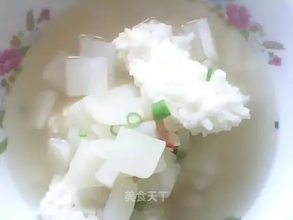 Pearl emerald and white jade soup