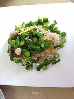 Semi-boiled grass fish belly