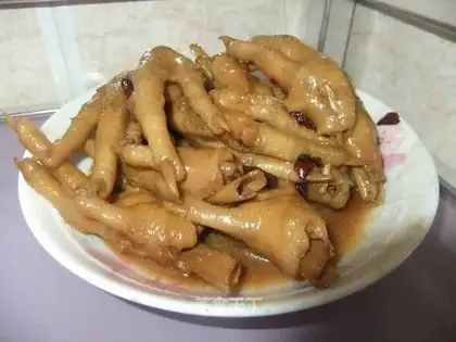 braised chicken feet