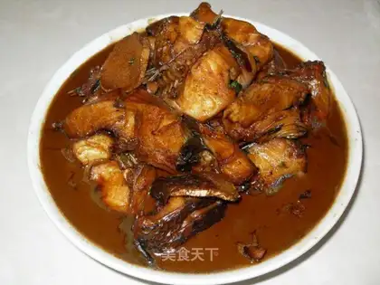 Braised black fish
