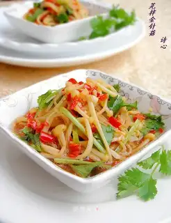 Fried Flammulina velutipes
