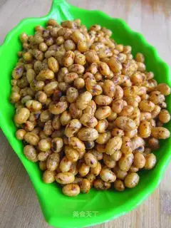 Crispy soybeans