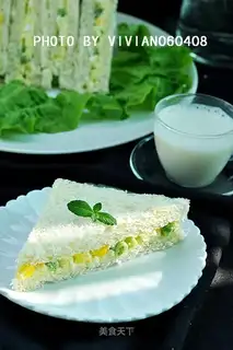 salad sandwich