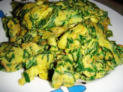 Scrambled eggs with shallot