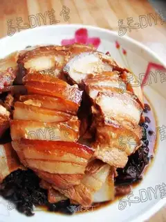 braised pork with plum vegetables