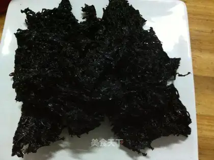 Baked seaweed in microwave oven