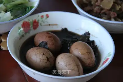 tea eggs