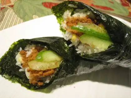 Pork floss corn hand roll rice