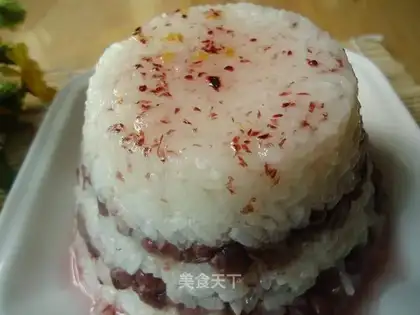 Red bean glutinous rice cake