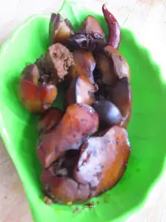 Chicken liver in five-spice sauce