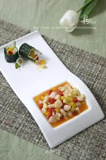 Diced fish with Thai sauce