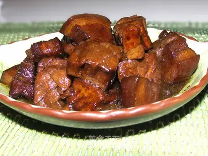 Braised pork with dried orchid