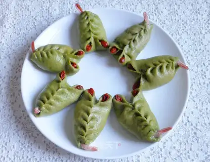 Phoenix Tail Shrimp Steamed Bun