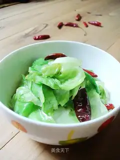 shredded cabbage